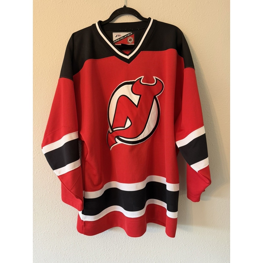VTG MEN'S Pro Player New Jersey Devils Starter  Hockey Jersey SZ L‎ Red/Black